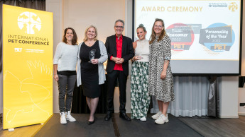 Dr Rowena Arzt and Strayz honoured