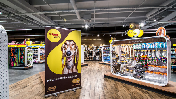 The Plaček Group operates approx. 90 pet stores in the Czech Republic.