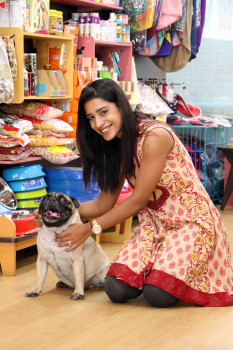 Pet owning is particularly popular among the younger generation in the big cities. Photo: Citytadka.com