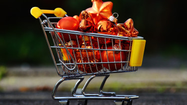 Christmas business dictated by price