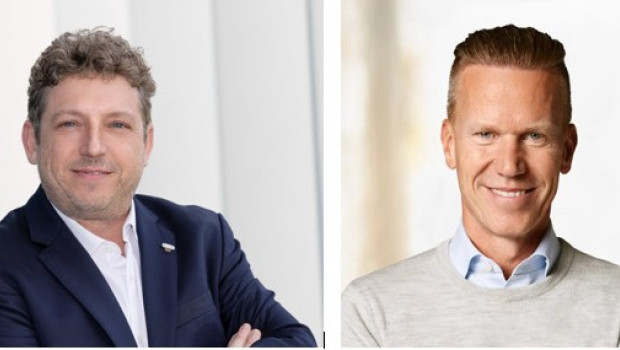 On the left is Michael Hackner, CEO of Graf Barf, and on the right is Anders Kristiansen, CEO of TNC.