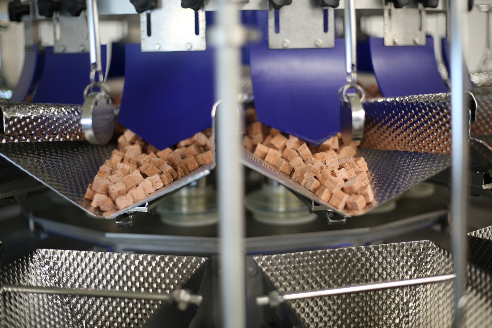 Pet food from Europe in demand worl... petworldwide