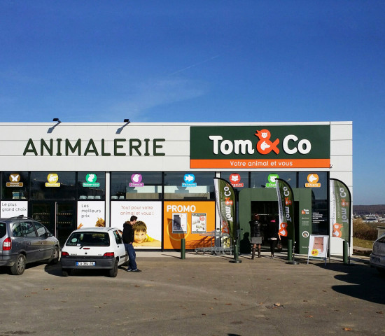 The Tom & Co. store in Auxerre
