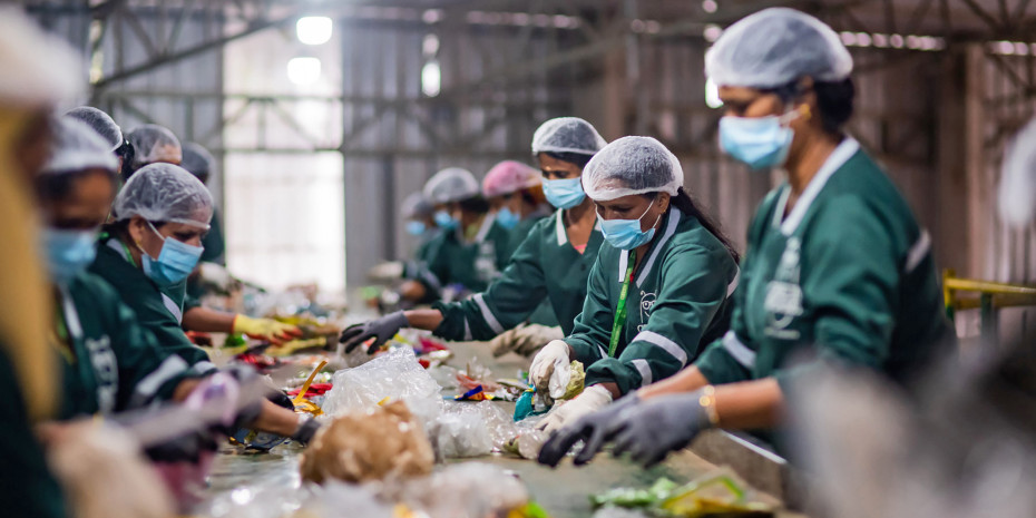 Female workers of the Plastic Reality Project from PSC and RePurpose in Kerala, India.