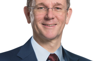 Peter Oswald leaves Mondi