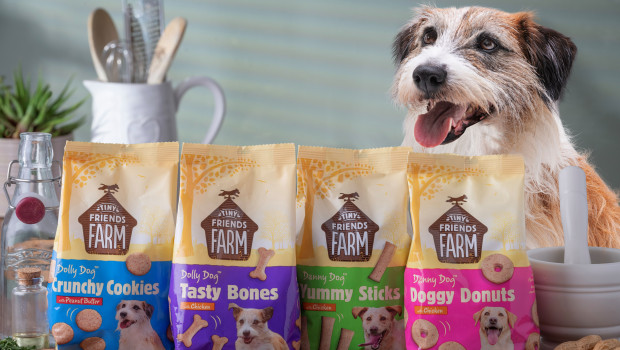 The new Supreme treats for dogs are also sold in a plant-based variant with peanut butter