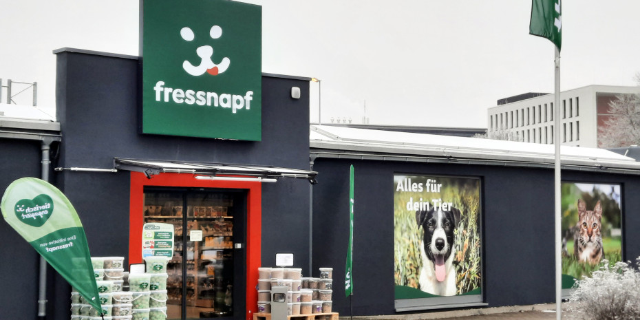 Germany remains the strongest submarket of Fressnapf | Maxi Zoo. However, growth in other markets is much higher.