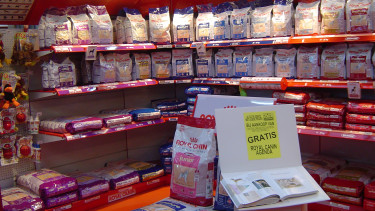 The Belgians love pets