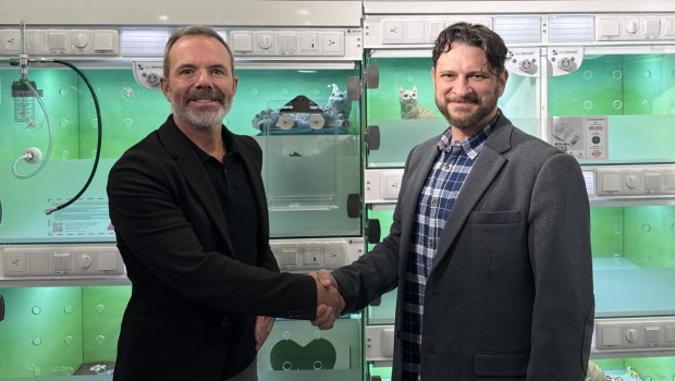 Matthew Bubear (right) welcomes Avi Solomon as the new CTO to the Casco Pet management team.