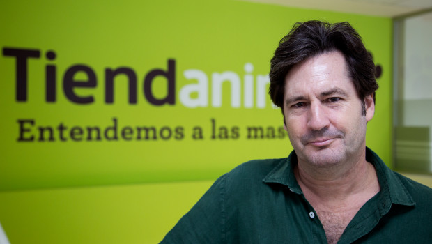 Rafael Martínez-Avial aims to open 100 Tiendanimal stores by 2020.