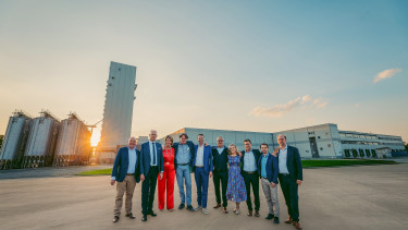 Versele-Laga opens expanded site in Hungary