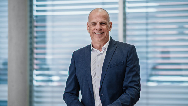 Mike Podobrin succeeds Hermann Aigner. Mike Podobrin succeeds Hermann Aigner.