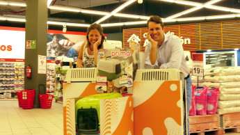 Pioneers of the pet supplies business