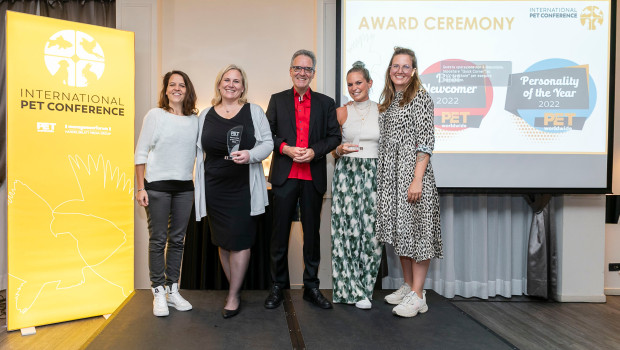 Celebrating the awards (from left): Stefi Zillessen, Dr Rowena Arzt, Ralf Majer-Abele, Saskia te Kaat and Madeline Metzsch.