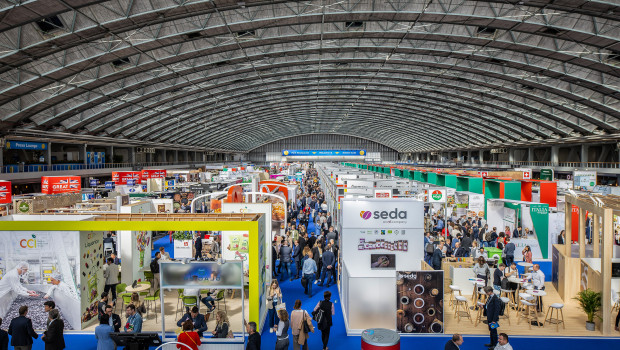 3,3500 companies exhibited in Amsterdam this time. 3,3500 companies exhibited in Amsterdam this time.