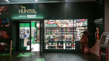 New Hunter brand store