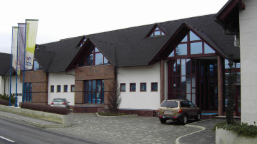 Vitakraft acquires Hobby Program