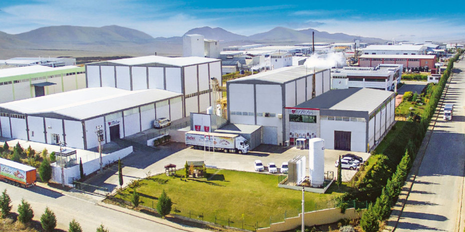 Lider Pet Food is a leading pet  food producer in Turkey with two high-tech production facilities in  its home country. The Belgian pet food manufacturer United Petfood announced in February that it was taking a minority stake in the Turkish company.