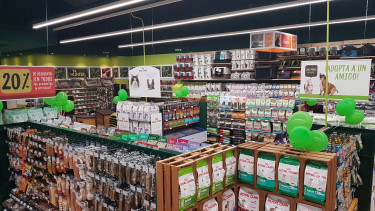 Tiendanimal opens first shop in Granada