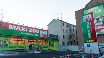 Petmark acquires 34 Maxi-Zoo stores