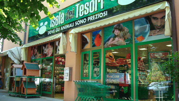 Big pet stores in Italy increase their sales