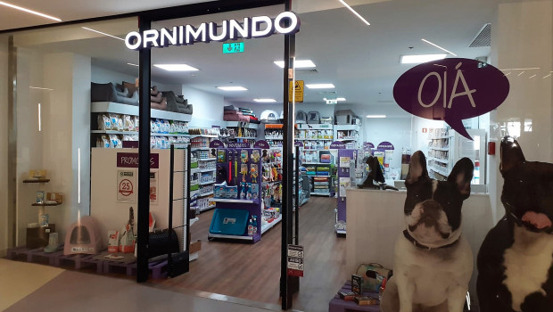 Ornimundo currently operates over 30 stores in Portugal.