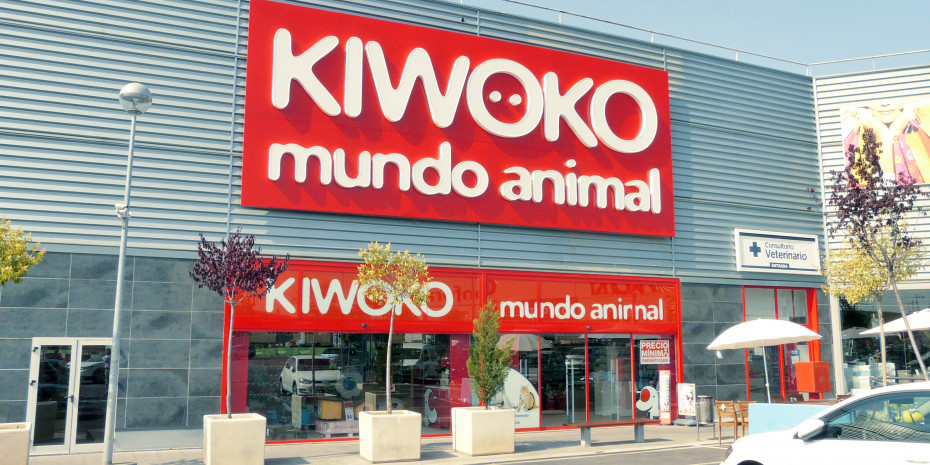 Spain, Kiwoko
