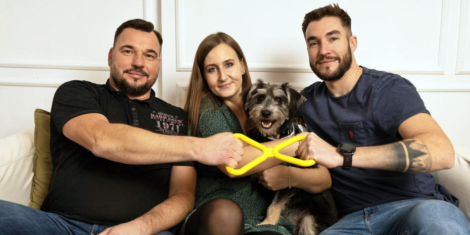 The team of Fiboo (left to right): Paweł Janaszczyk (Owner), Agnieszka Chudzińska (Marketing Manager), Jakub Majchrzak (Owner). And, of course, Luis the dog is the star of the Polish Instagram account. The team of Fiboo (left to right): Paweł Janaszczyk (Owner), Agnieszka Chudzińska (Marketing Manager), Jakub Majchrzak (Owner). And, of course, Luis the dog is the star of the Polish Instagram account.