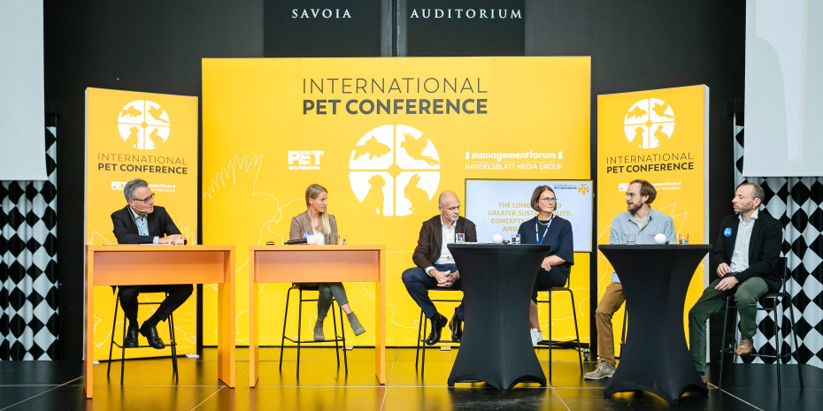 Industry representatives  discussed the topic of sustainability in the pet business at the  International Pet Conference:  (from left) Ralf Majer-Abele (host),  Caitlyn Dudas, Paul van der Raad, Chantal Saelen, Andreas Mueller and Jean-François Laudouze.