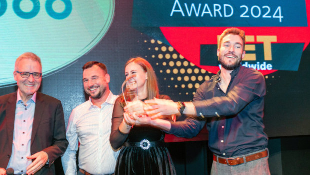 The start-up company Fiboo received the PET worldwide Best Newcomer Award at the International Pet Conference 2024 in Brussels. Who will win this year? The start-up company Fiboo received the PET worldwide Best Newcomer Award at the International Pet Conference 2024 in Brussels. Who will win this year?