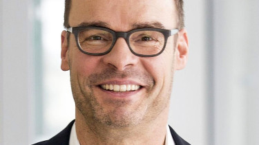 Zooplus sets itself modest targets
