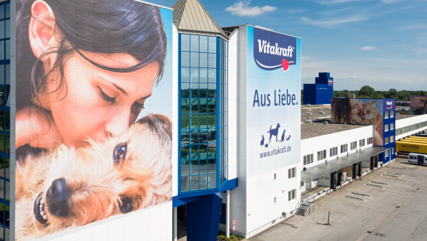 The new high-bay warehouse will be built at the Bremen site. The new high-bay warehouse will be built at the Bremen site.