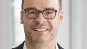 Zooplus sticks with its annual forecast