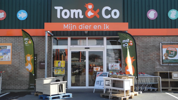 Delhaize sells Tom & Co. Delhaize sells Tom & Co.
