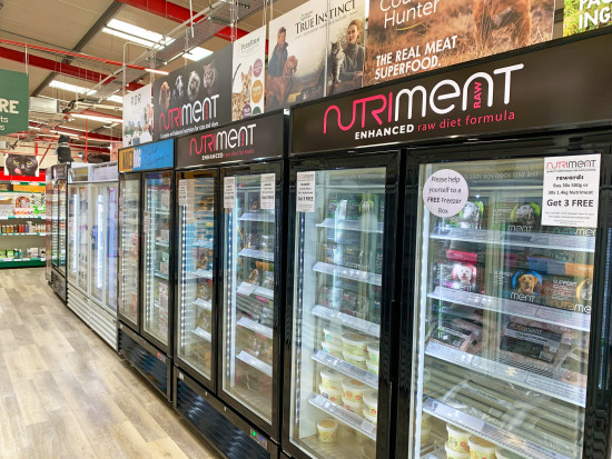 The brand Nutriment lays its focus on premium frozen pet food and treats.