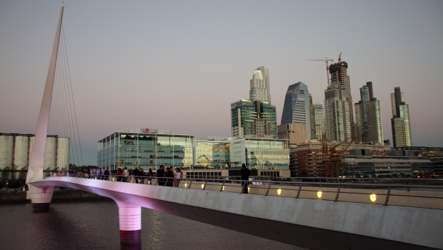 Argentina’s first pet food event CIPAL took place in Buenos Aires, here in the harbour area of Puerto Madero. Photo: Pixabay, MonicaVolpin