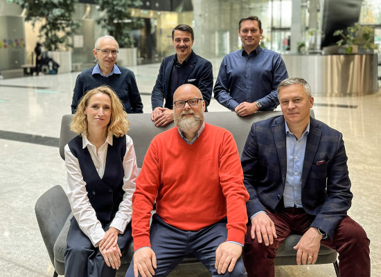 The founders together with the investor team from Radix.