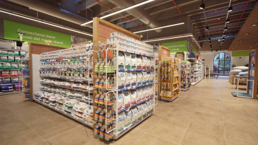 Amici di Casa Coop opens in Bari