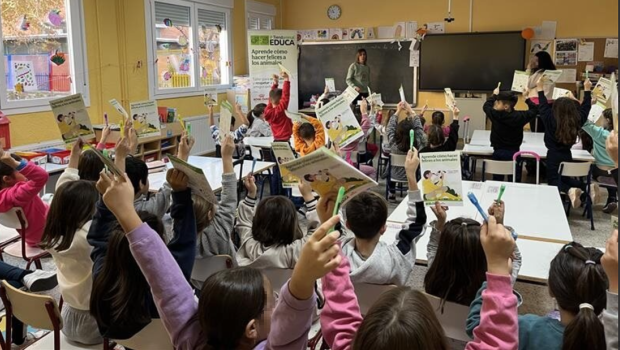 The Tiendanimal Educa 2.0 workshops are free of charge and are organised in co-operation with Royal Canin. The Tiendanimal Educa 2.0 workshops are free of charge and are organised in co-operation with Royal Canin.