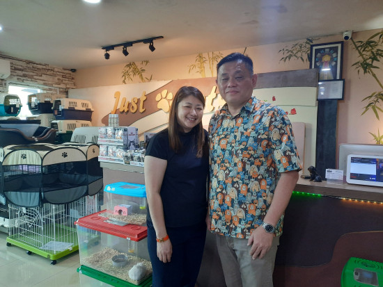 With their vending machine outlet, Anthony Yeo and his wife Rachel Chai want to help pet owners to get emergency supplies when all the pet shops are closed.   