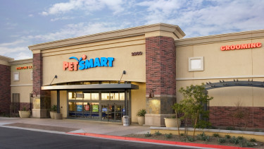 New VP/CFO at Pets Mart